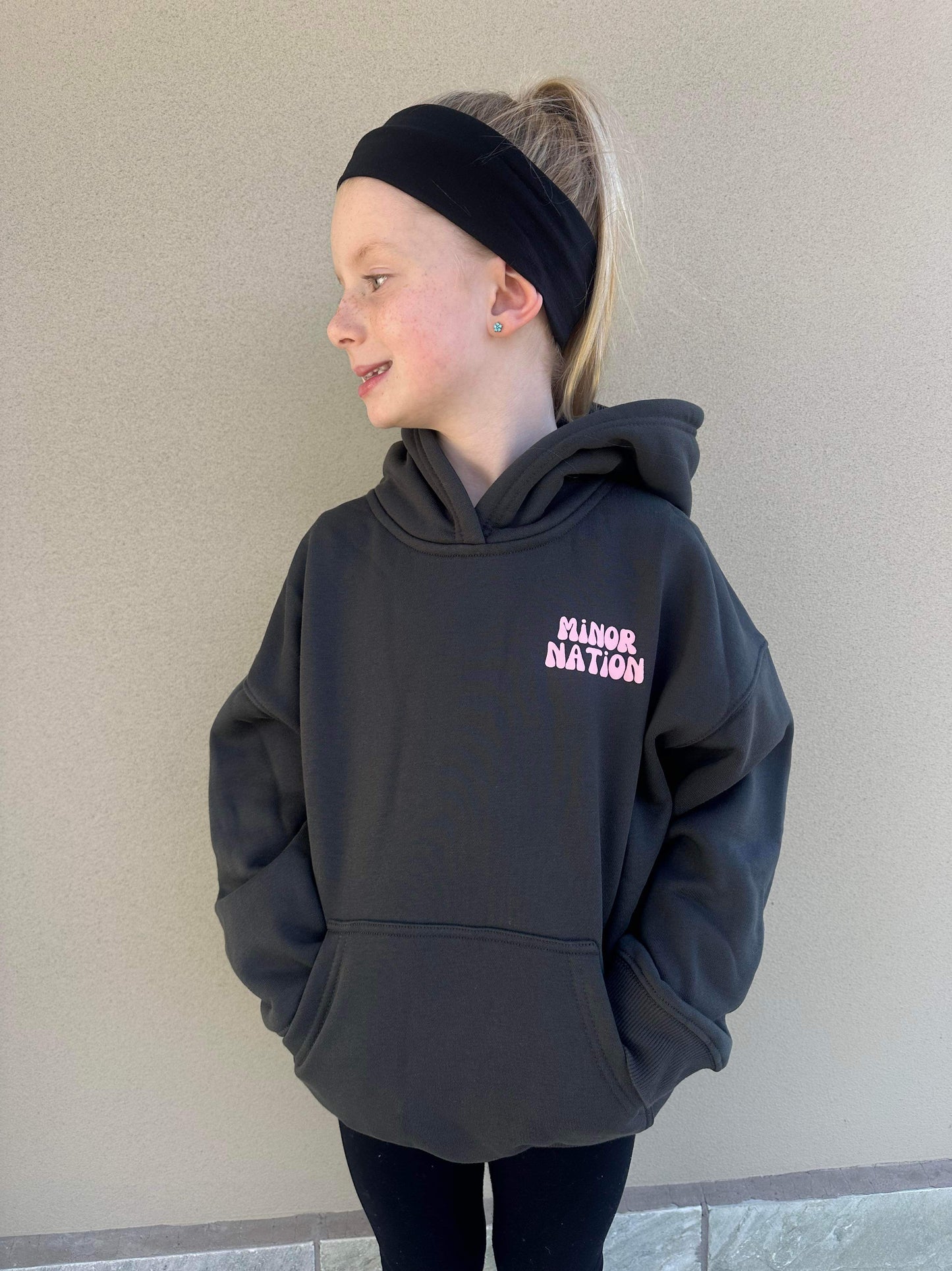 Offstage Hoodie Charcoal/Pink